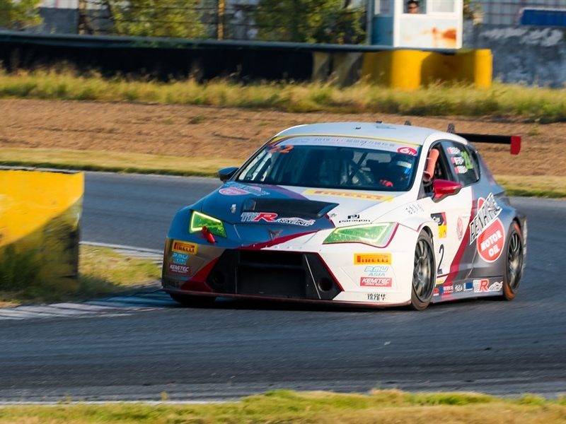 SEC廣東R3排位激戰(zhàn)，百威TPRRacing再奪桿